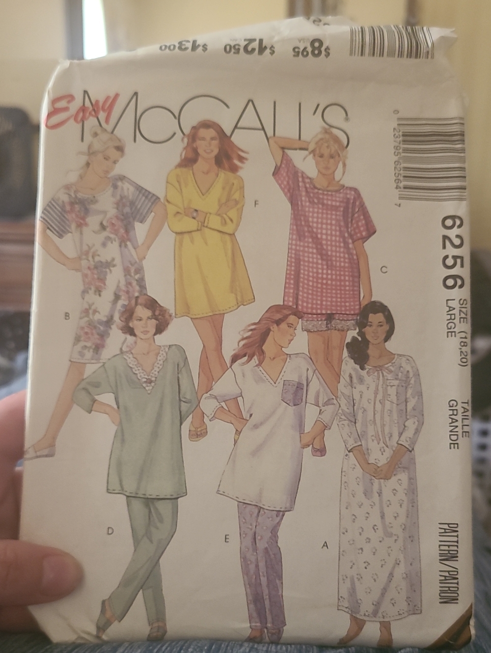 Style: Misses' nightshirt in three lengths and pull-on pajama pants